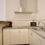 Cerca De La Playa Torrecilla Апартаменты *