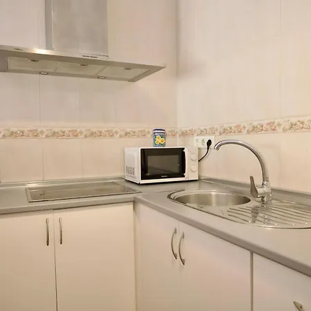 Cerca De La Playa Torrecilla נרחה