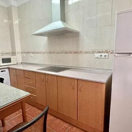 Cerca De La Playa Torrecilla * Nerja